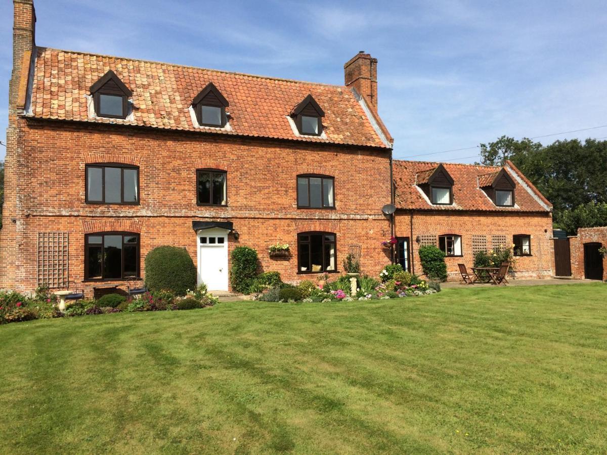Dairy Cottage Cockley Cley Екстериор снимка